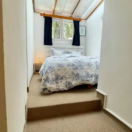 Podprahou - Na Petynce Apartamento *